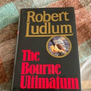 The Bourne Ultimatum - Robert Ludlum
